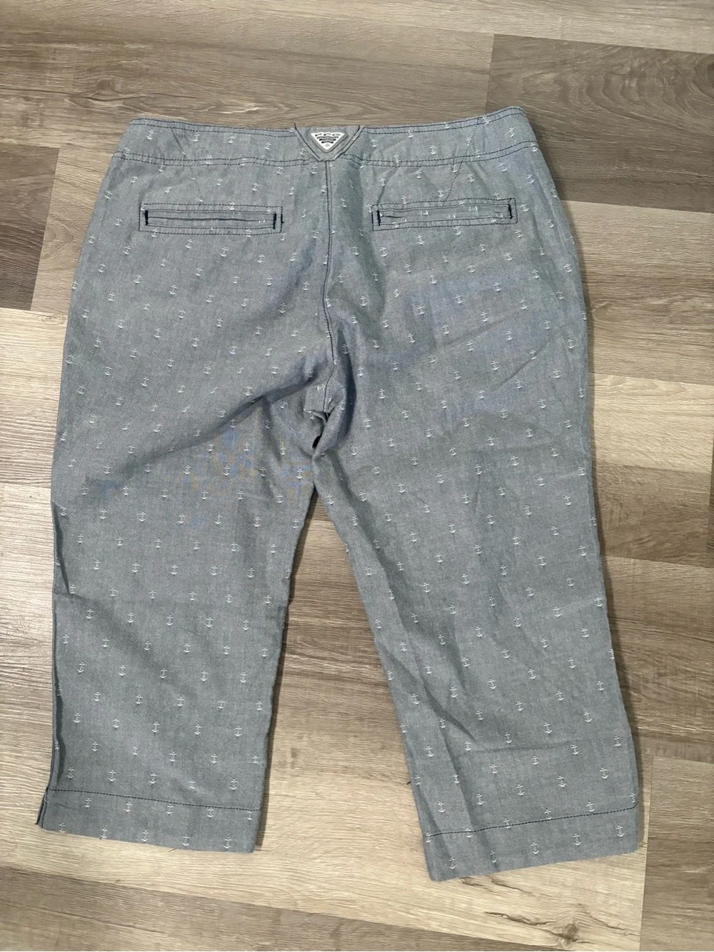 Columbia PFG Gray Anchor-Print Casual capri Pants